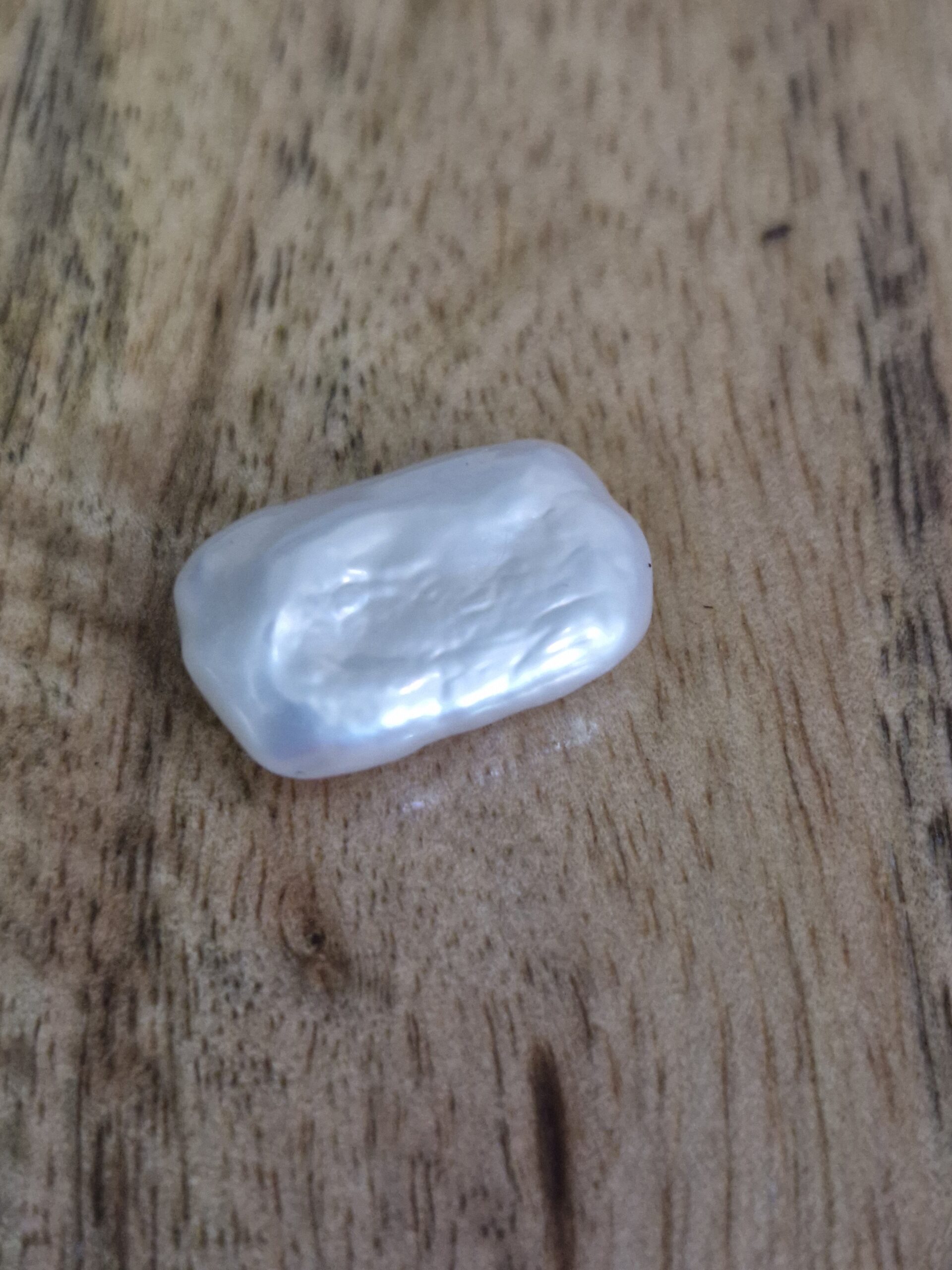 Pearl ie MOTI ( Rectangular Pearl - Natural Water )- 9.0 ratti