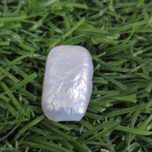 Pearl ie MOTI ( Rectangular Pearl - Natural Water )- 7.5 ratti